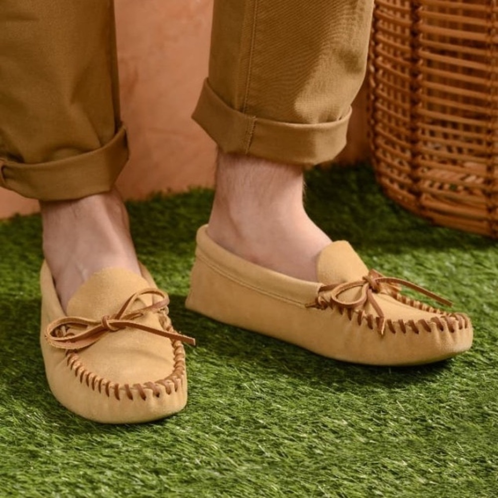 Minnetonka Leather Laced Softsole Suede Slip-On Loafers